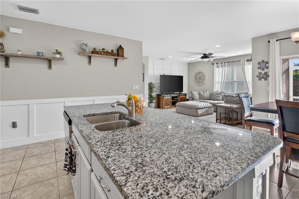 LINDSFORD - Residential