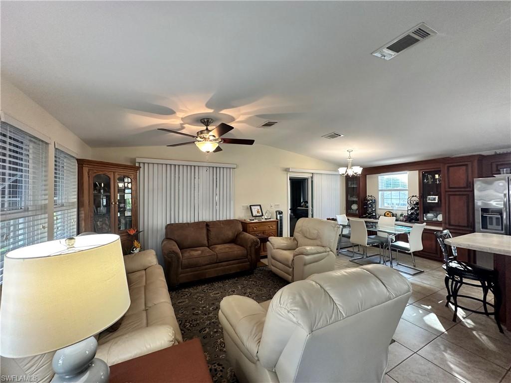 SILVER LAKES - Residential