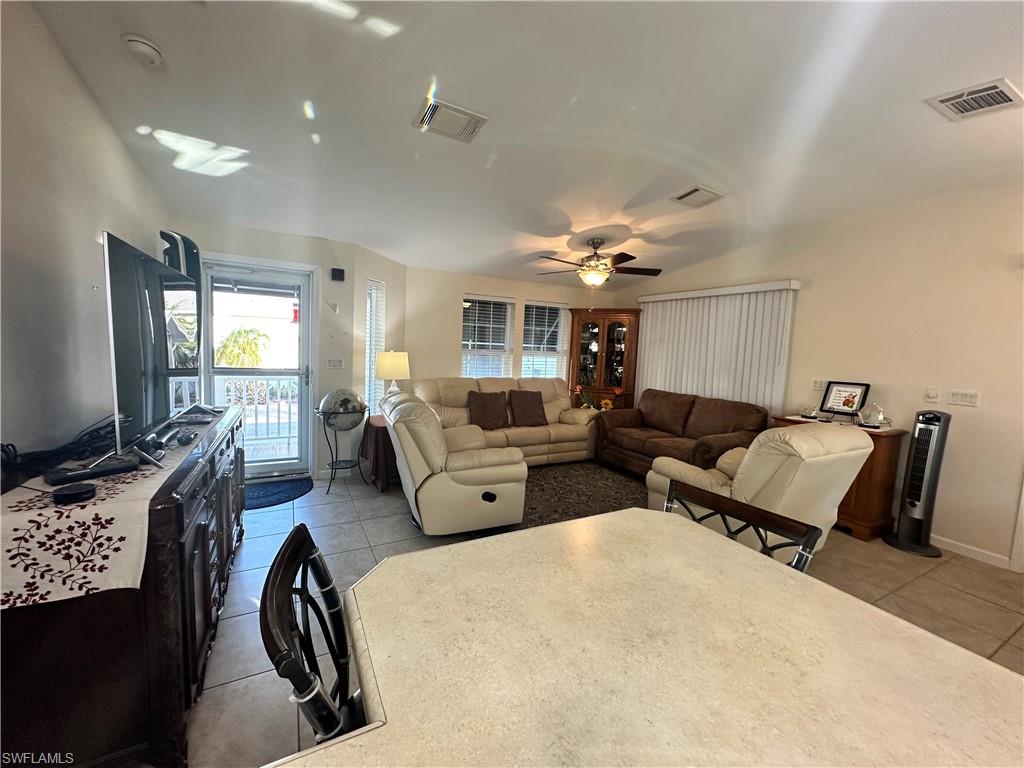 SILVER LAKES - Residential