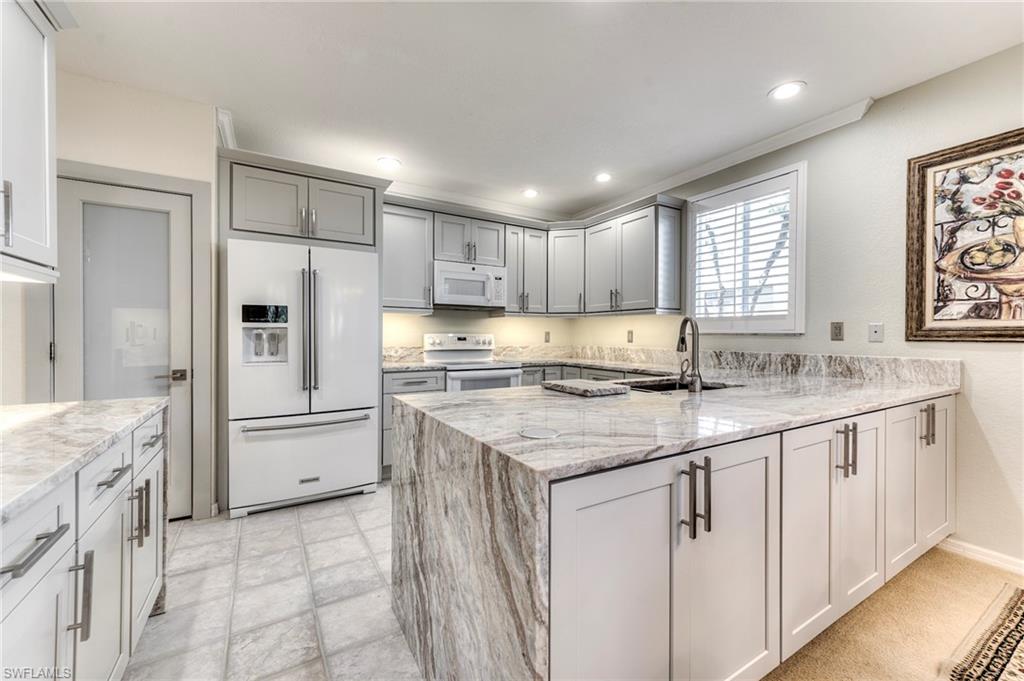 8471 Southbridge DR 1