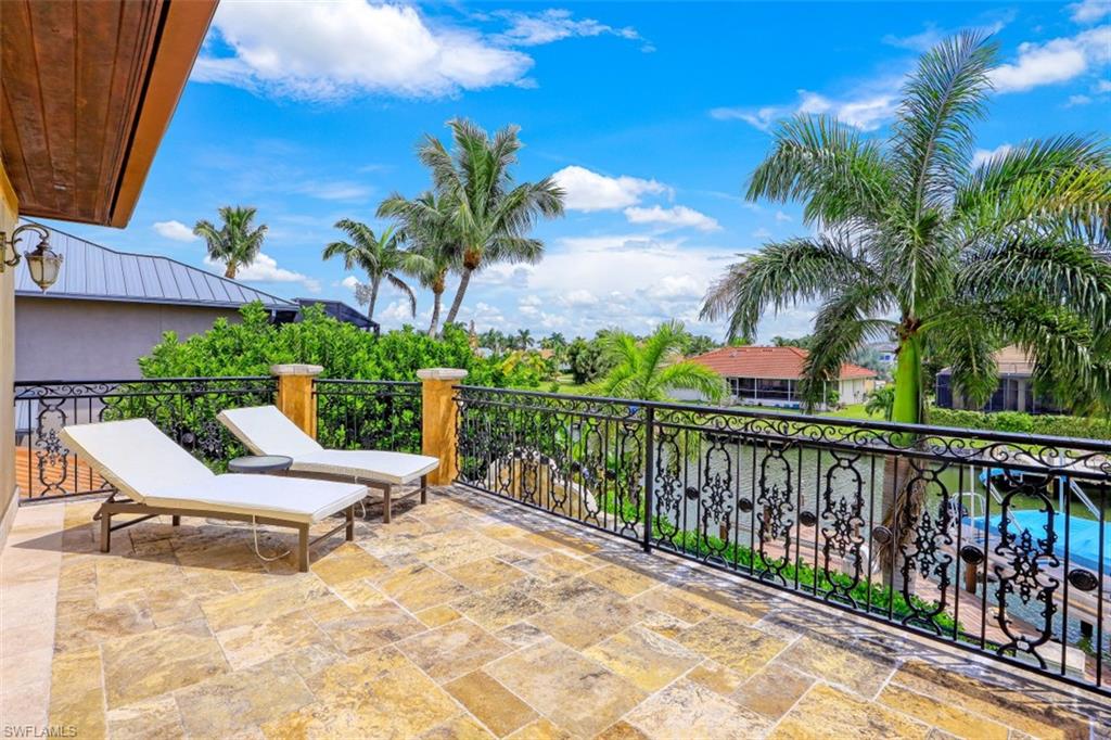 MARCO ISLAND - Residential