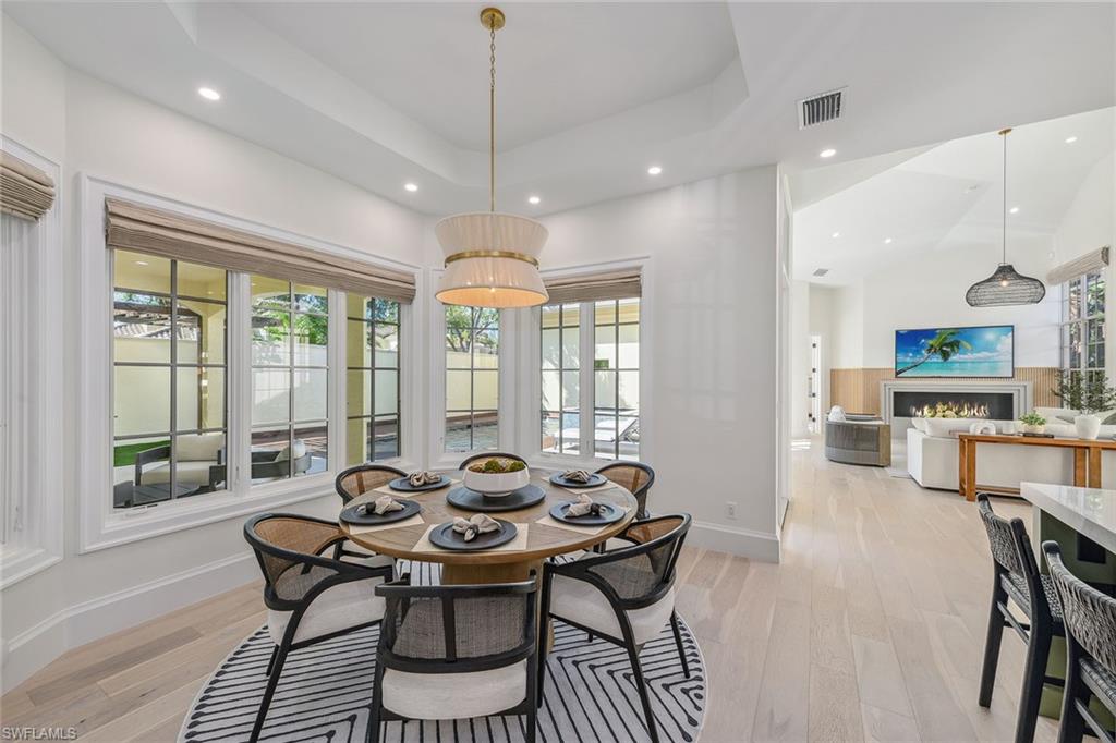 VIZCAYA AT BAY COLONY - Residential