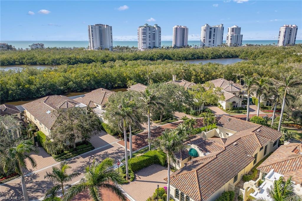 VIZCAYA AT BAY COLONY - Residential