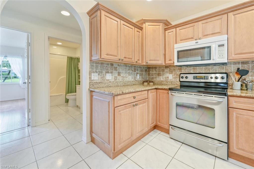 RIVIERA COLONY GOLF ESTATES - Residential