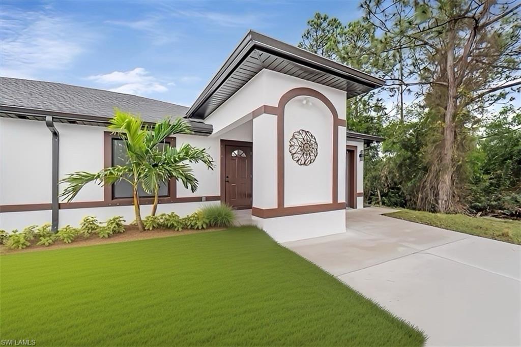 LEHIGH ACRES - Residential