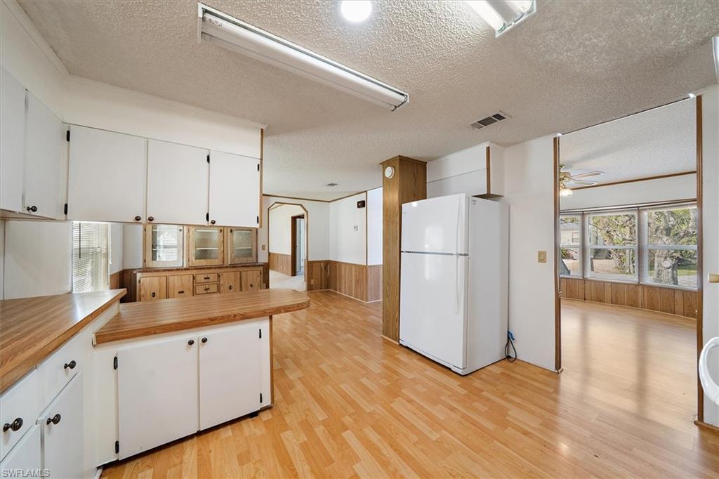 CHARLOTTE PARK - Residential