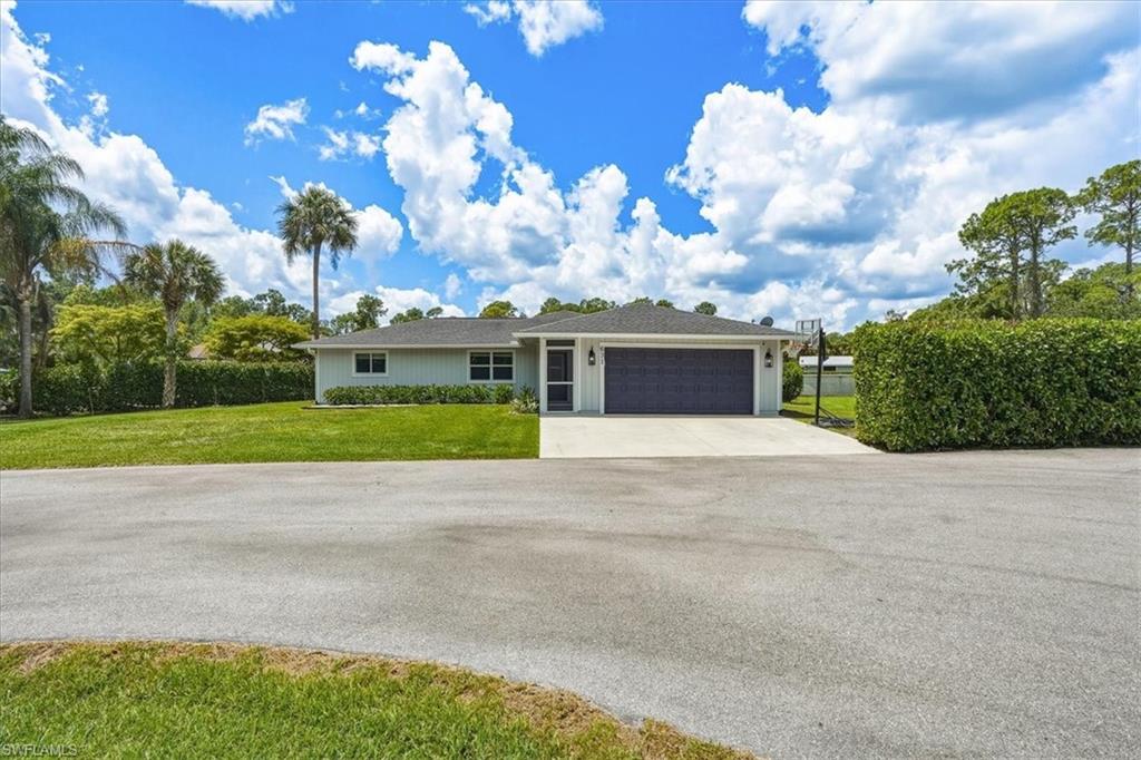 GOLDEN GATE ESTATES - Residential