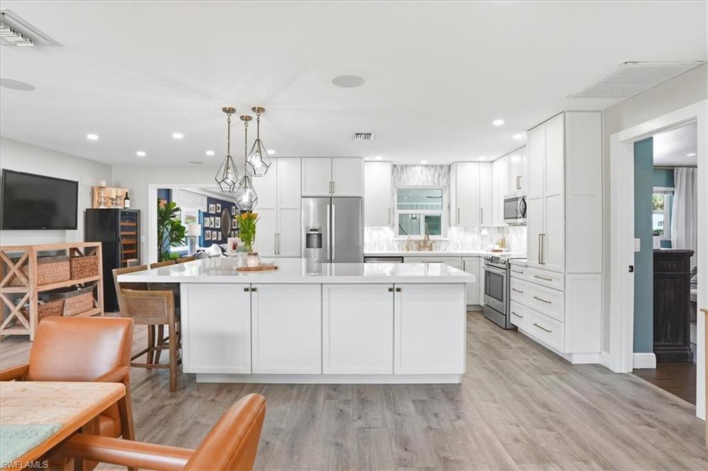 GOLDEN GATE ESTATES - Residential