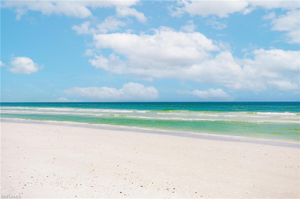 RIVERSIDE CLUB - Residential