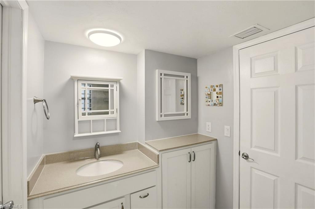 RIVERSIDE CLUB - Residential