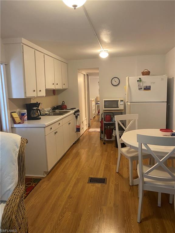 MARINERS COVE - Residential