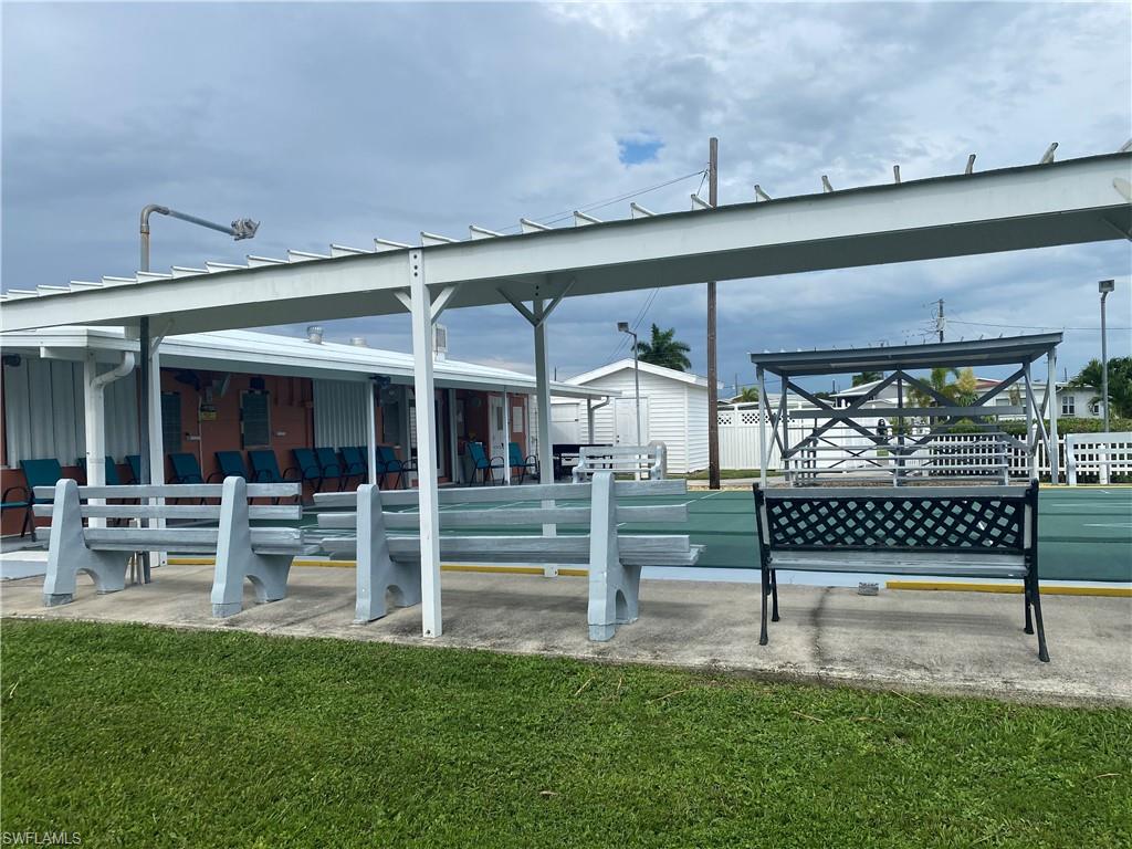 MARINERS COVE - Residential