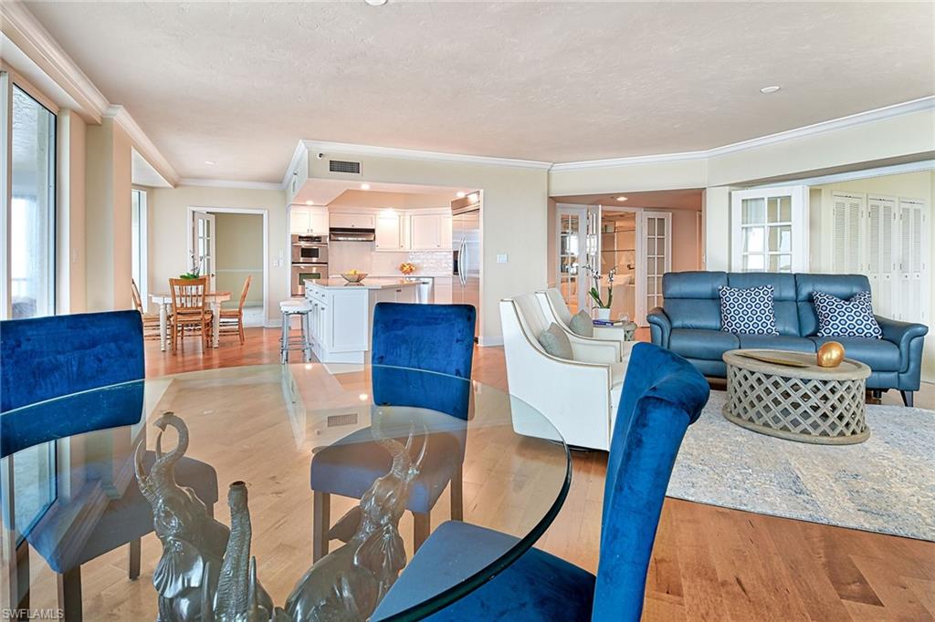 CONTESSA AT BAY COLONY - Residential