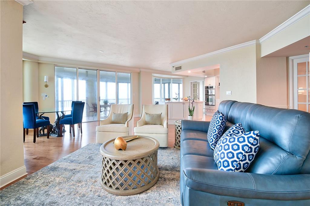 CONTESSA AT BAY COLONY - Residential