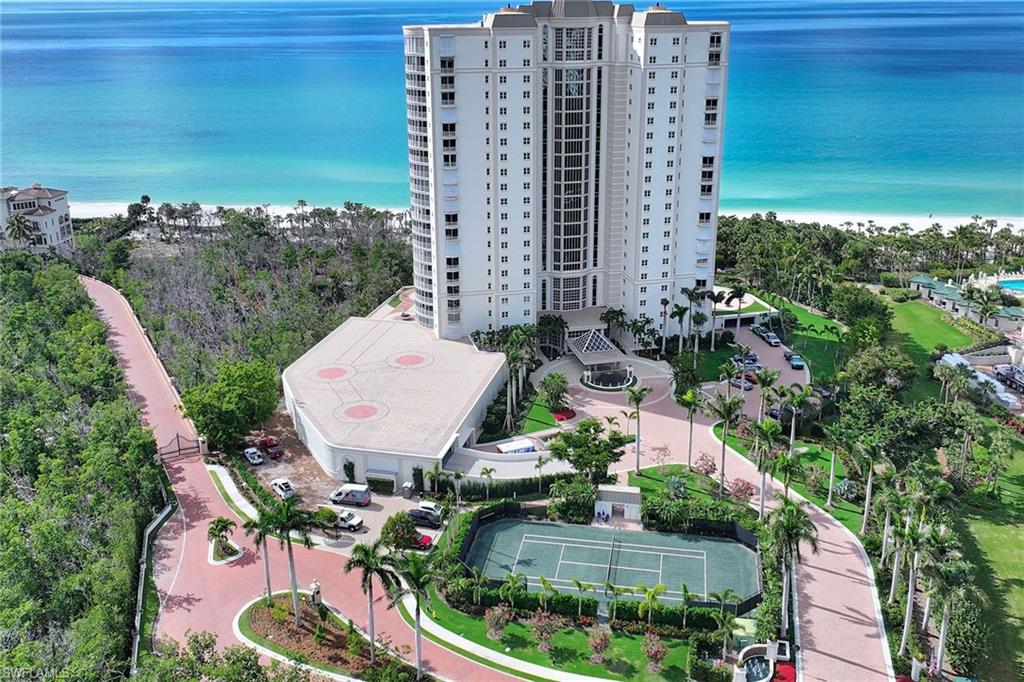 CONTESSA AT BAY COLONY - Residential