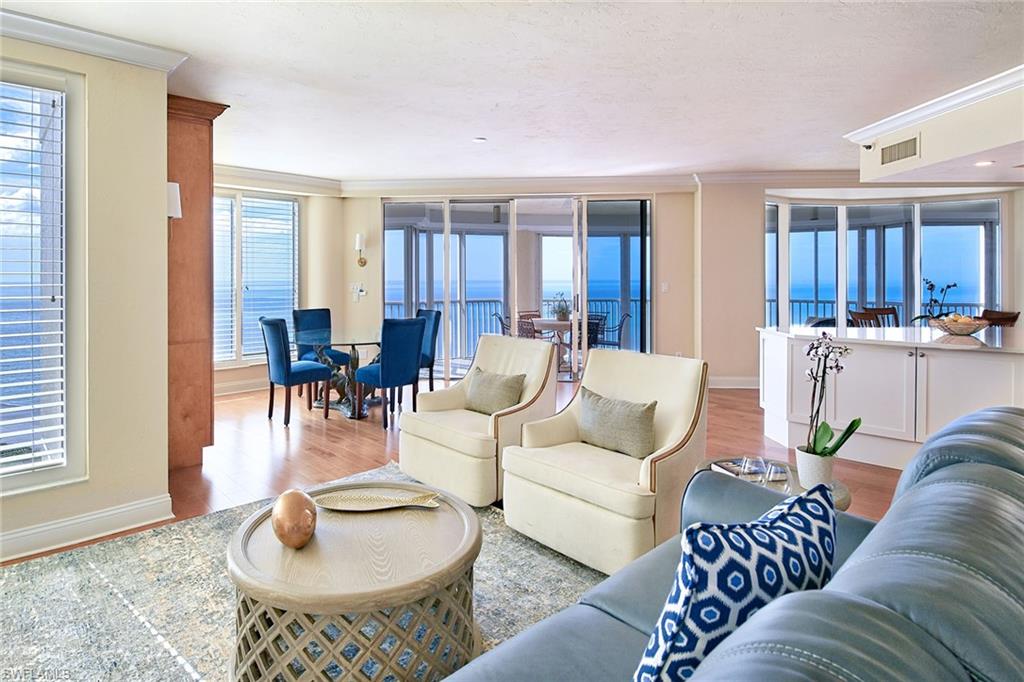 CONTESSA AT BAY COLONY - Residential