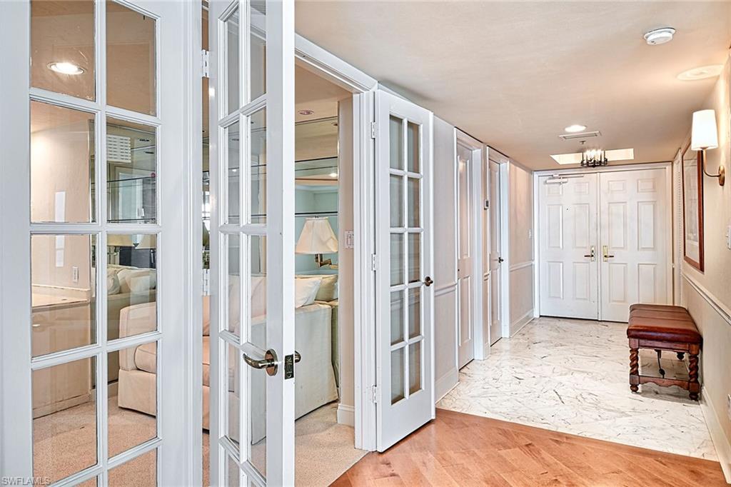 CONTESSA AT BAY COLONY - Residential