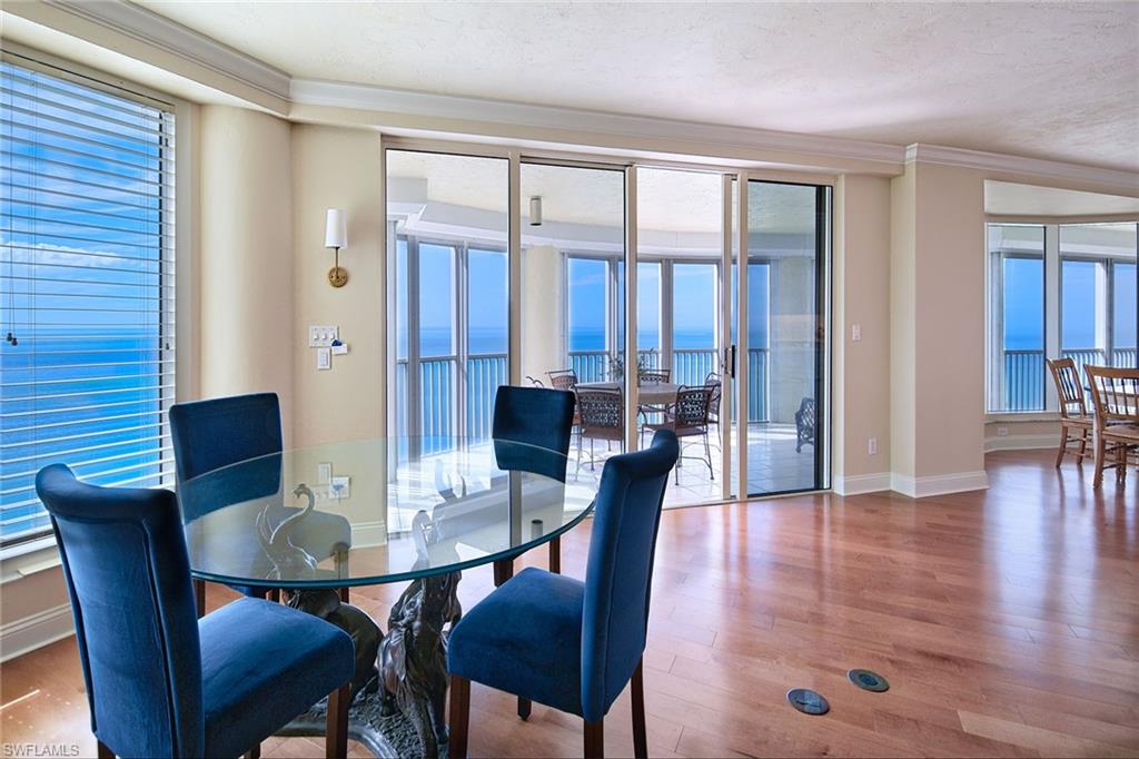 CONTESSA AT BAY COLONY - Residential