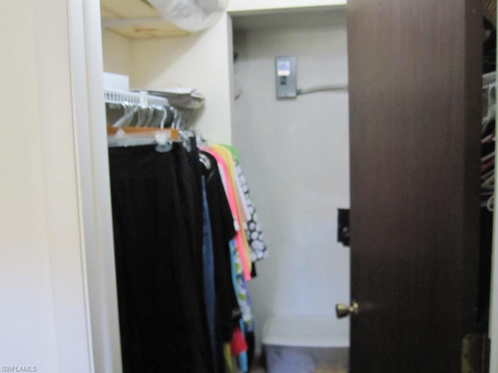 PINEWOOD SOUTH - Residential