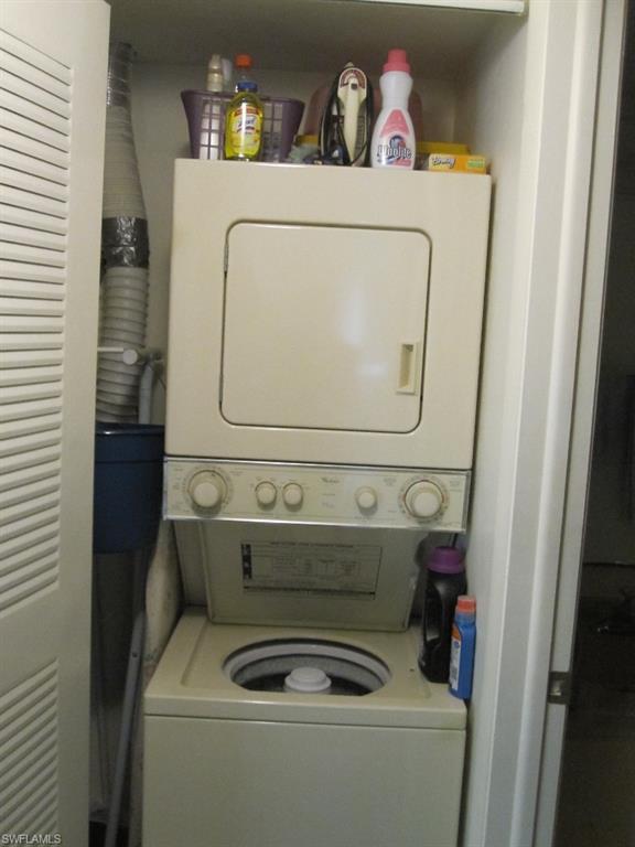 PINEWOOD SOUTH - Residential