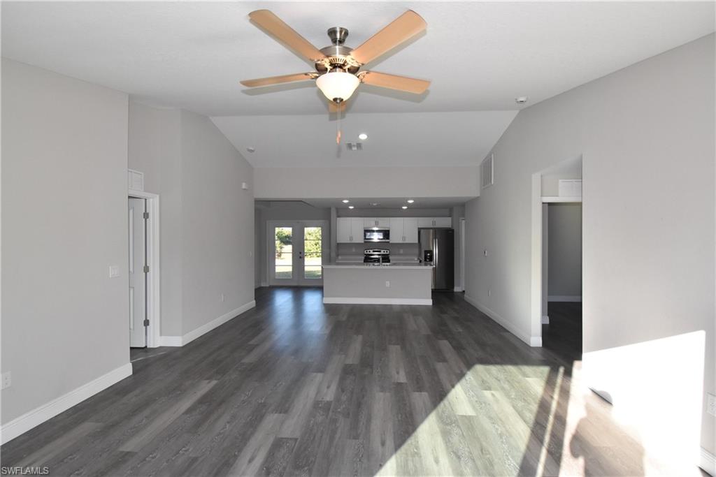 PORT CHARLOTTE - Residential Lease