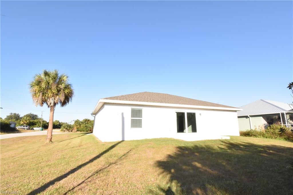 PORT CHARLOTTE - Residential Lease