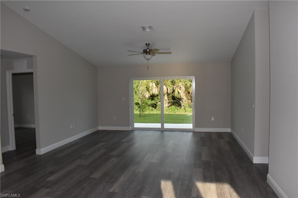 PORT CHARLOTTE - Residential Lease