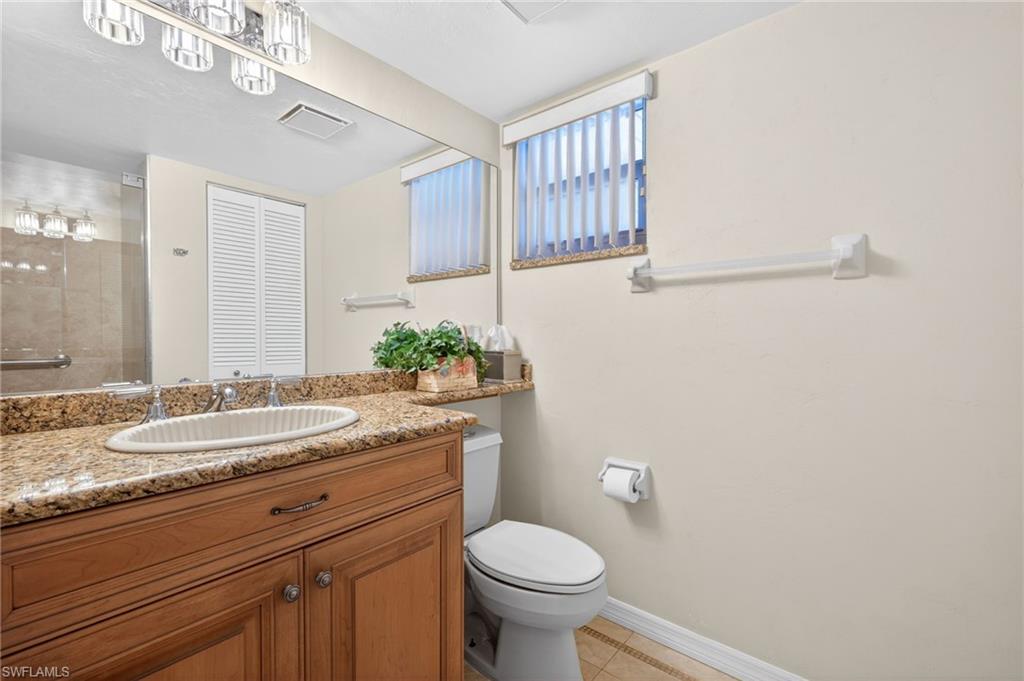 BEACHCOMBER CONDO - Residential