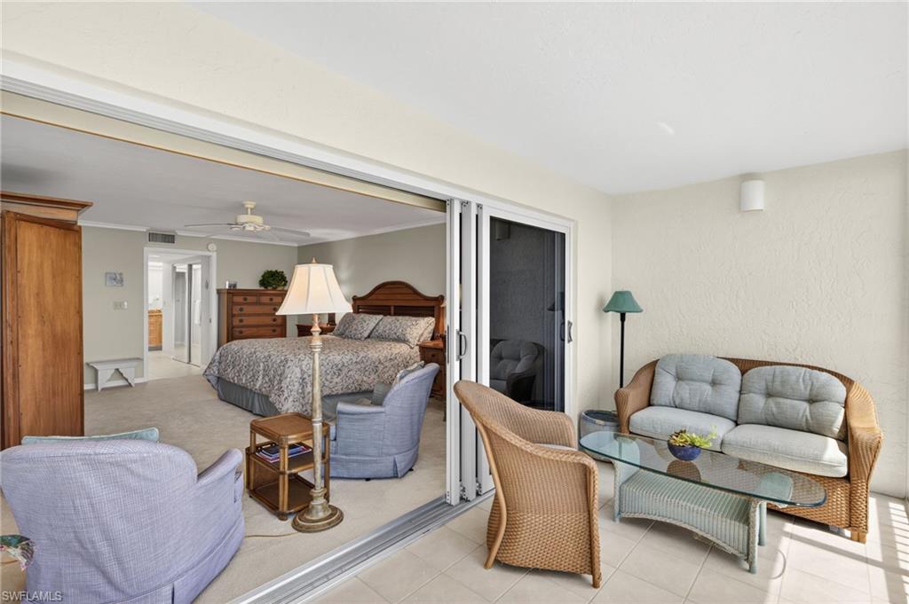 BEACHCOMBER CONDO - Residential