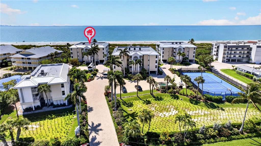 BEACHCOMBER CONDO - Residential