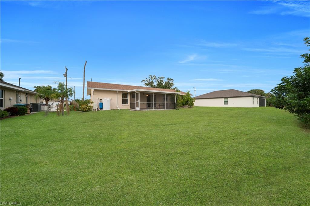 CAPE CORAL - Residential