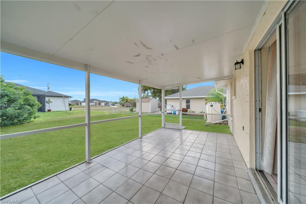 CAPE CORAL - Residential