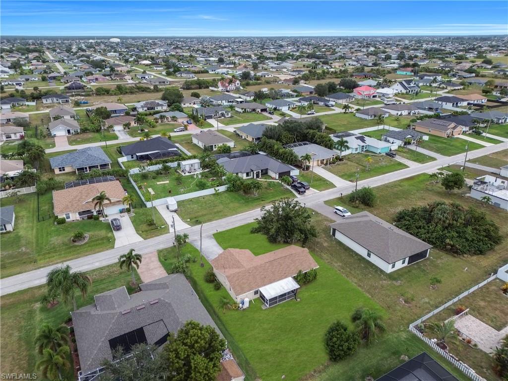CAPE CORAL - Residential