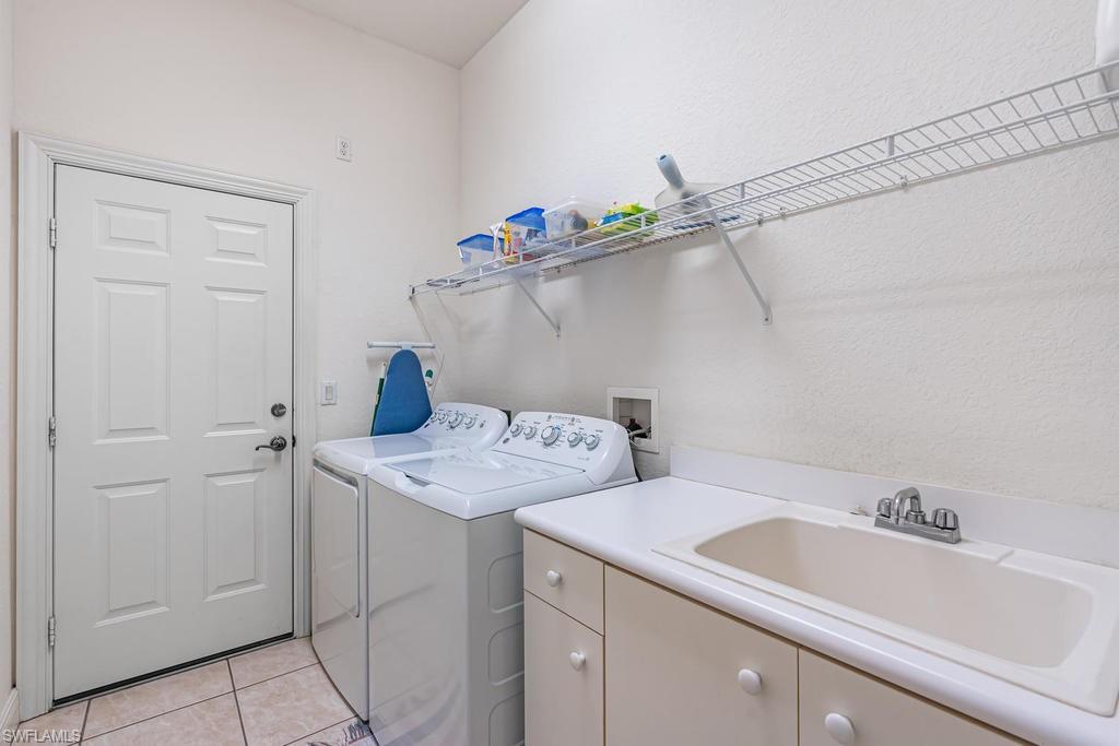 VILLA VISTANA - Residential