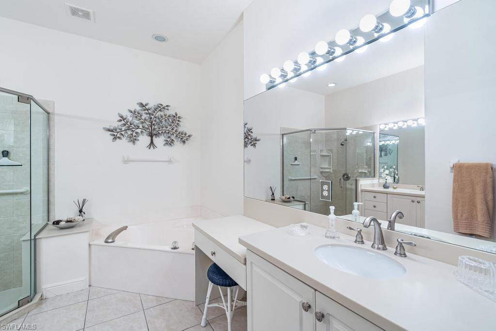 VILLA VISTANA - Residential