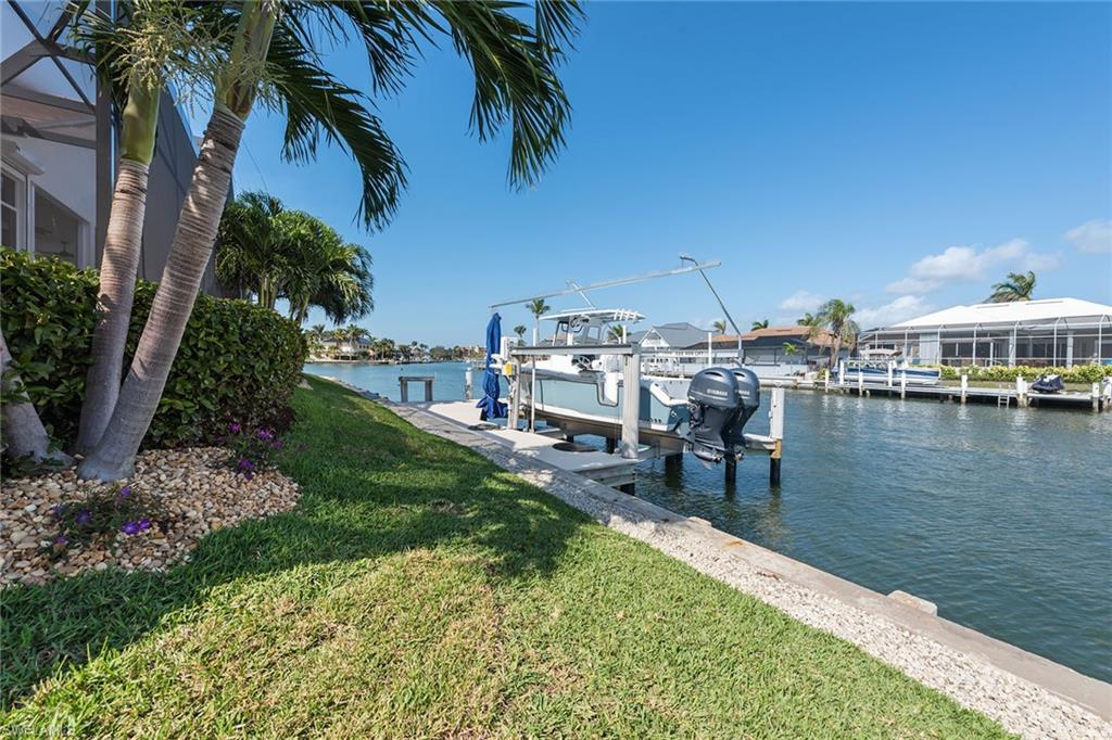 MARCO ISLAND - Residential