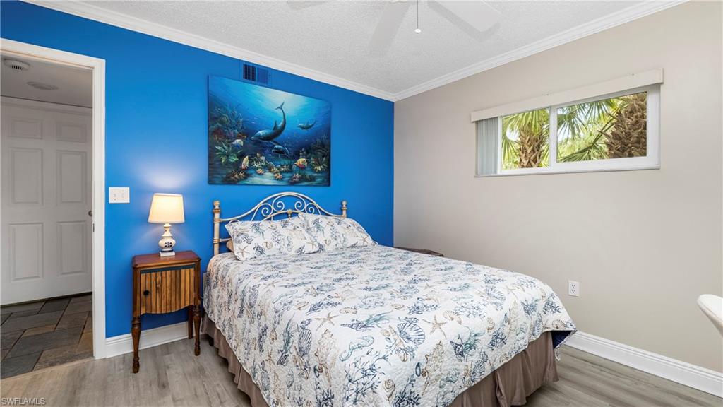 NAPLES SANDPIPER BAY CLUB - Residential