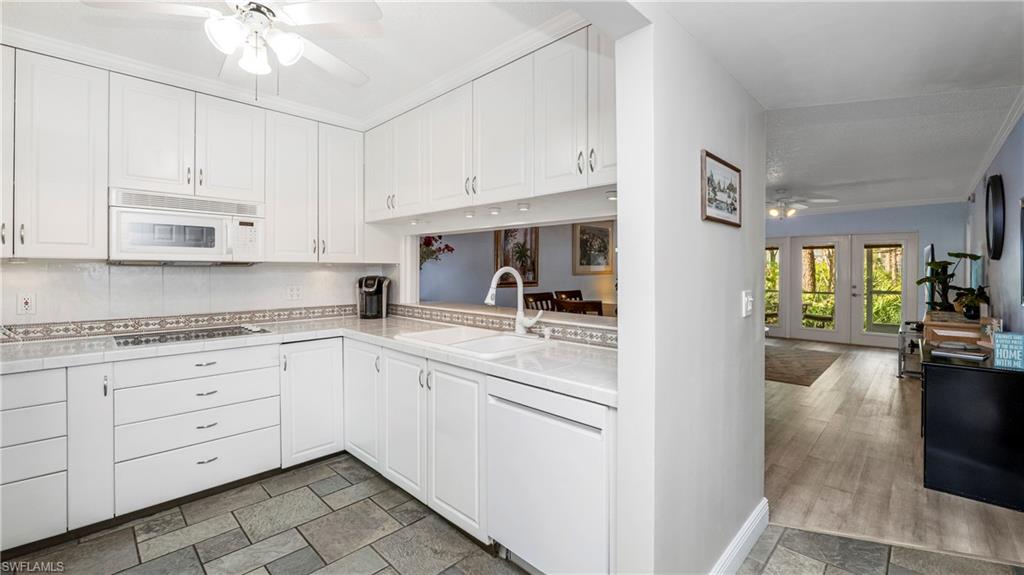 NAPLES SANDPIPER BAY CLUB - Residential