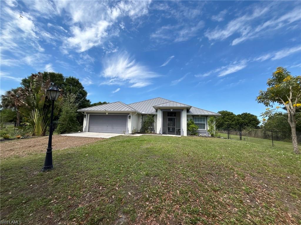 GOLDEN GATE ESTATES - Residential