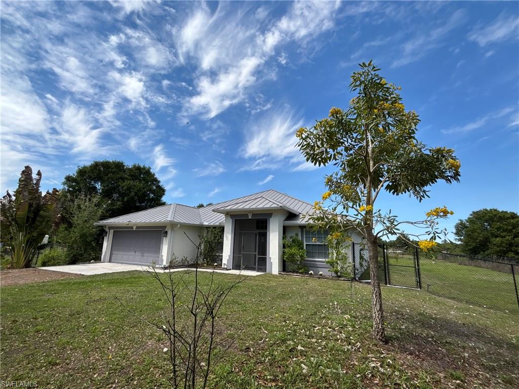 GOLDEN GATE ESTATES - Residential