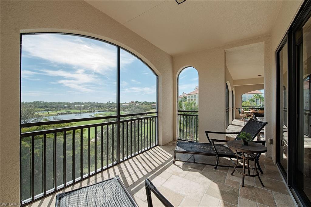 2546 Marquesa Royale LN 7-302