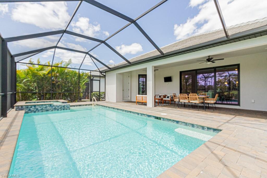 LAMORADA - Residential