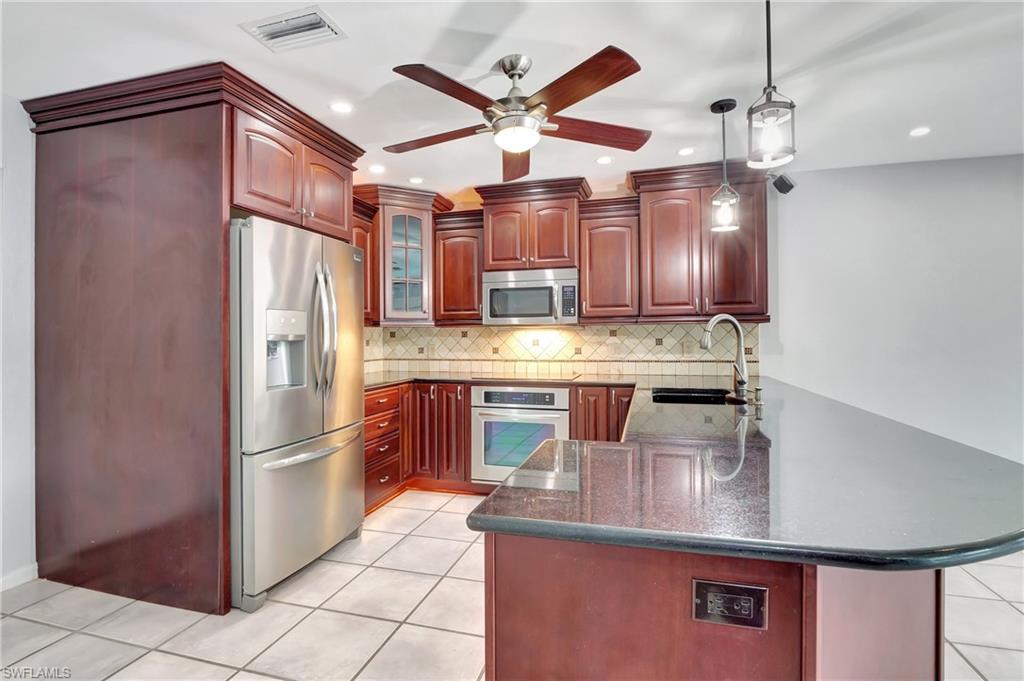 GOLDEN GATE CITY - Residential