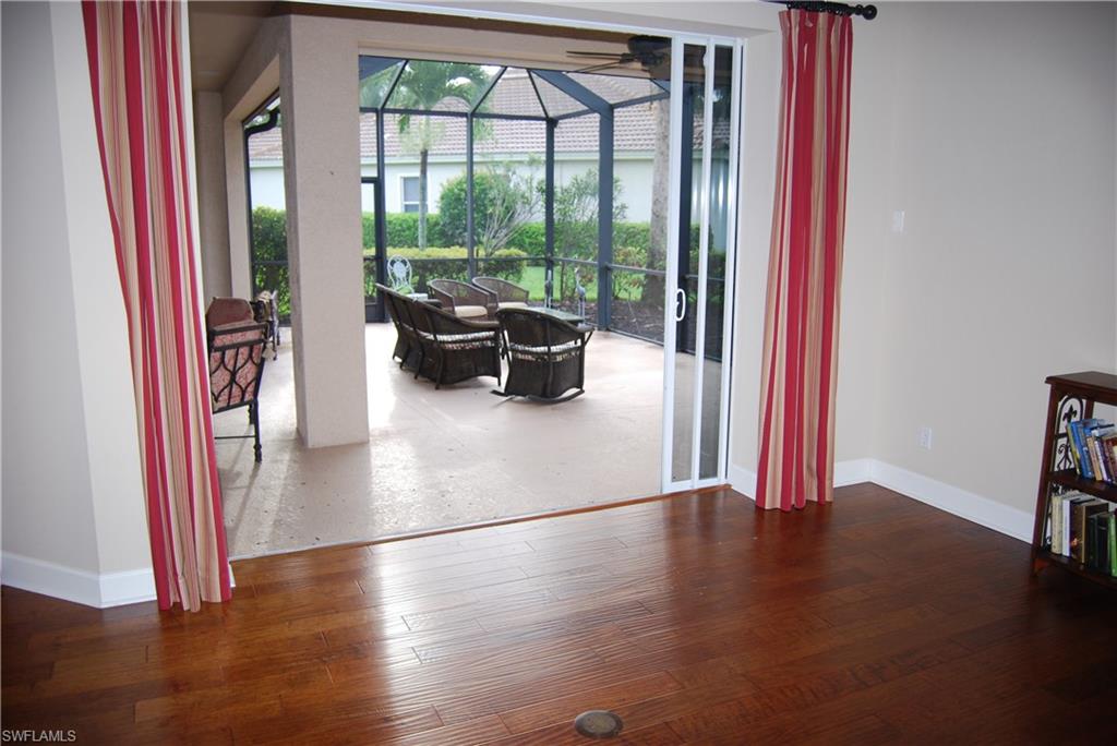 EMORY OAKS - Residential