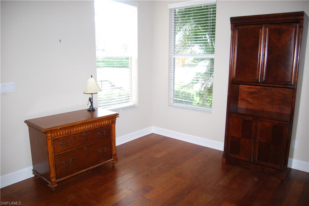 EMORY OAKS - Residential