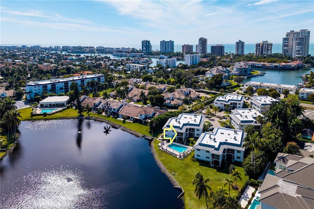 SWAN LAKE CLUB - Residential