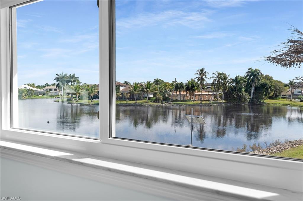 SWAN LAKE CLUB - Residential