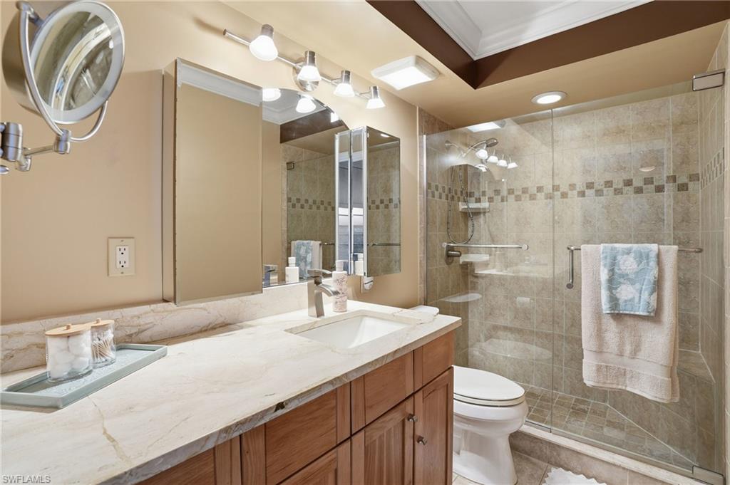 BEACH AND TENNIS CLUB - Residential