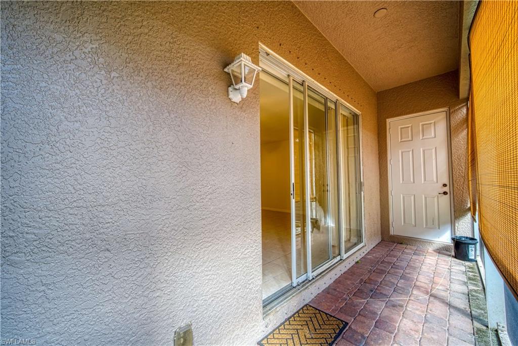 COLONNADE AT FORUM - Residential