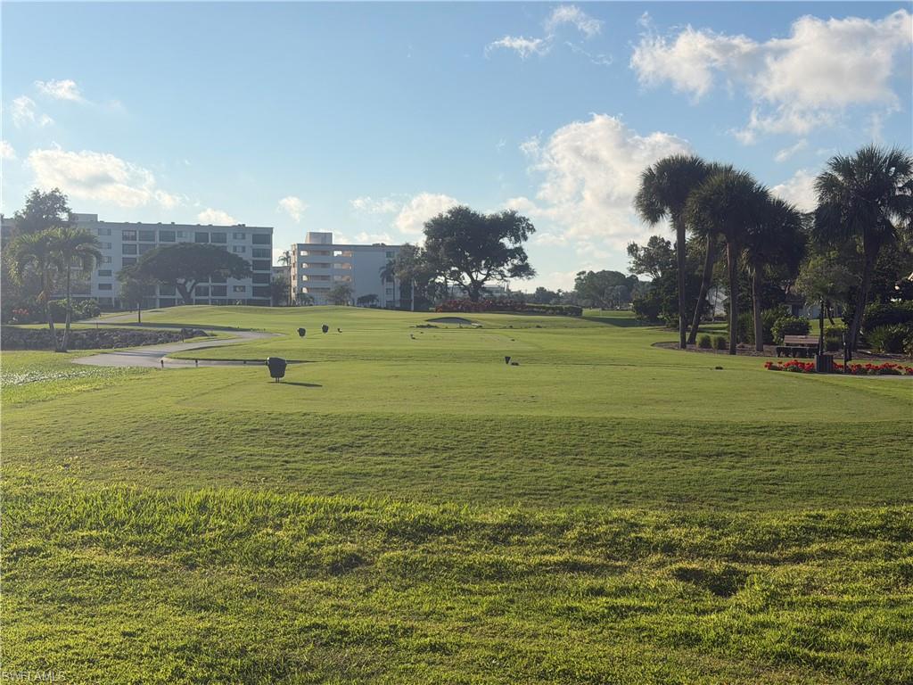 SEVEN LAKES - Residential